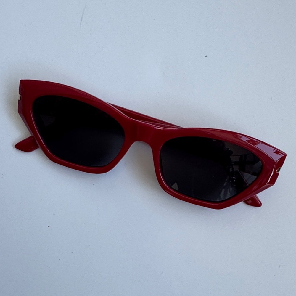 H&M Red Cat-Eye Sunglasses